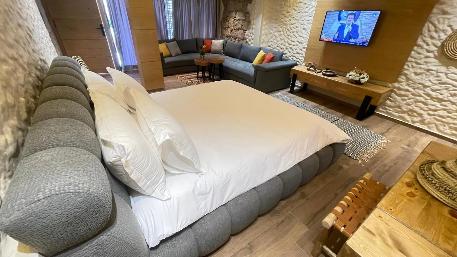 Riad Bella Montana Aïn Cheggag 0*,  Marruecos